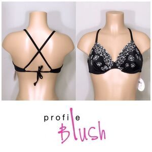 Underwire cross strap bikini top. NWT